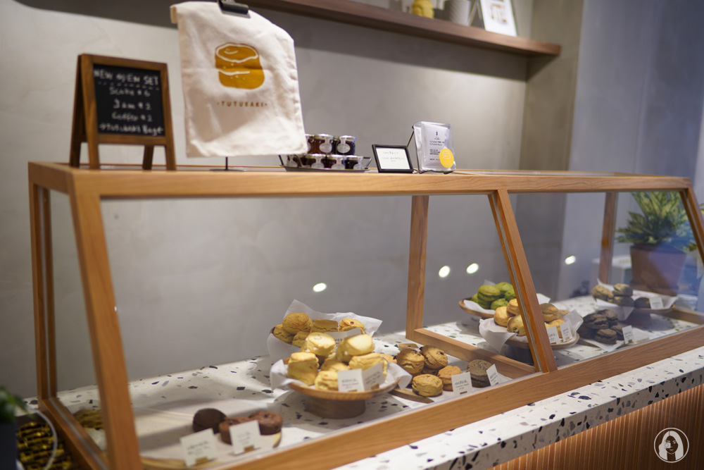 台北中山區　手工現烤司康專賣店 TUTUKAKI 司康小売所，日韓系清新咖啡店風格，花蓮留海來開店
