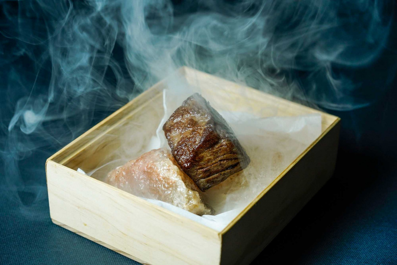 炭香頂級和牛紐約客。(圖／台北君悅酒店提供)