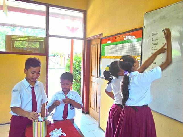 Anaknya Gagal Jadi Ketua Kelas Ibu Ini Lapor Ke Kementerian Keepo Me Line Today
