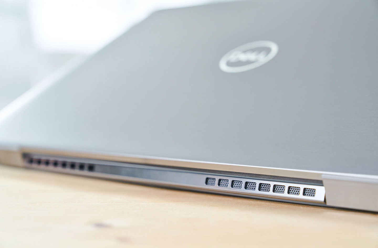 Dell Latitude 9510 開箱與深度評測：高效便攜，極智隨行！選商務筆電不只規格，「懂你」更重要！