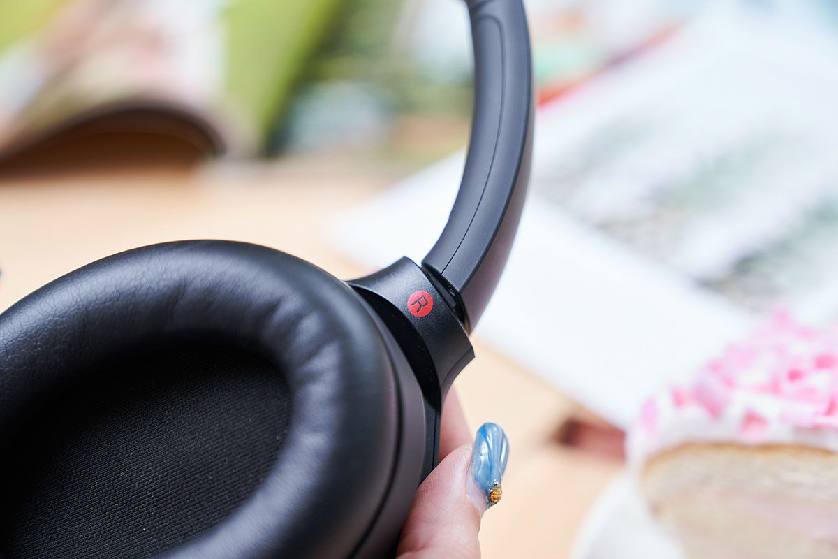 Sony WH-1000XM4 藍牙降噪耳機，AI 加持，音質再升級