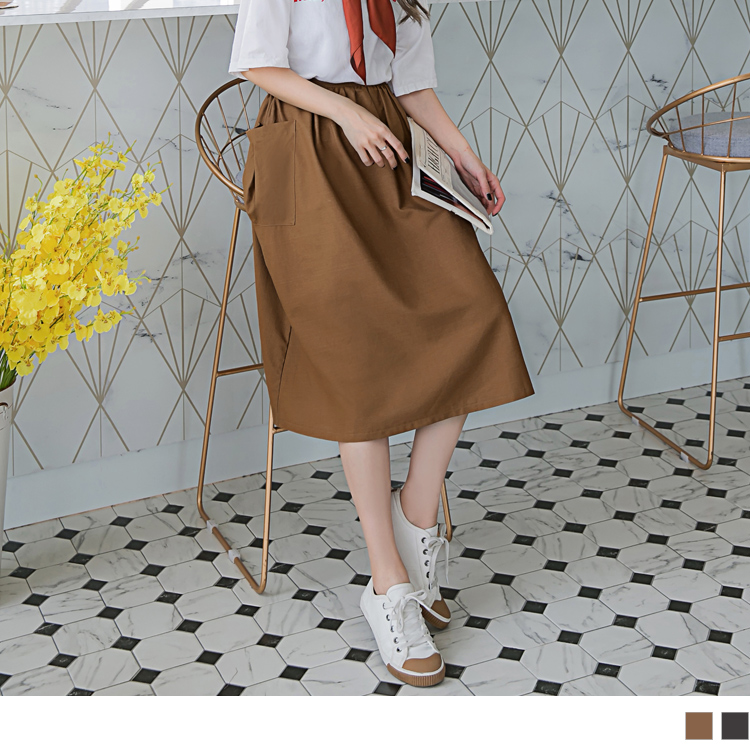 利用大地色的顏色做為色塊的基底， 調整出溫暖清新的自然感受~ 素雅的中長裙版型， 可以遮住肉肉的腿也修飾整體比例線條! ********************** 小提醒：有內裡、口袋為真 深色衣物