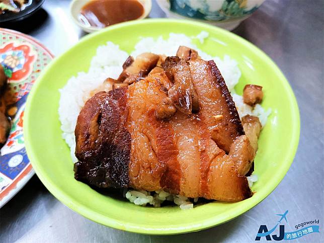 高雄鳳山五甲自強夜市美食 羅家新營豆菜麵爌肉飯 虱目魚肚湯 豬血湯鳳山美食節人氣王 Aj的旅行地圖 走吧 讓我們旅行去