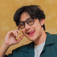 ตาขีด แฟมิลี่