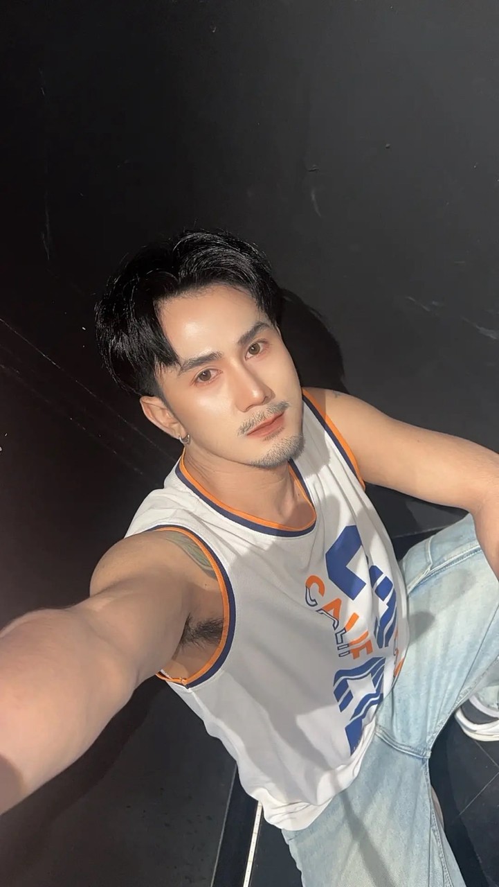 บ้านฮัก นัท โตเกียวมิวสิค