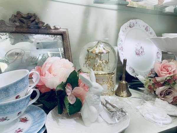 倪倪愛旅遊－『台中購物商圈推薦』台中在地人後花園小歐洲，綠意盎然異國購物散策－台中市大隆路商圈日韓、歐美私貨精品挖寶直擊分享