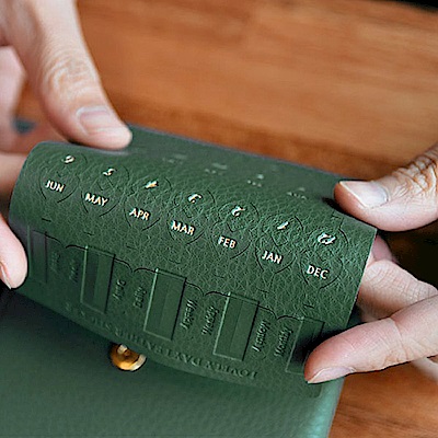 PLEPIC 愛心造型皮革標籤貼-森林綠