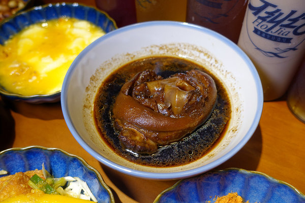 不糾結清粥小菜，台北ATT 4 FUN清粥小菜，正餐宵夜都有賣(含不糾結清粥小菜訂位、價位、包廂資訊)