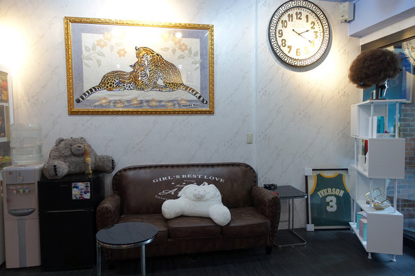 雙連站美髮-Starry髮廊，中山區專業剪染燙護髮，馬偕醫院附近髮廊，設計師ERIC，台北中山區歌薇染髮、歌薇護髮推薦，中山北路髮廊推薦 