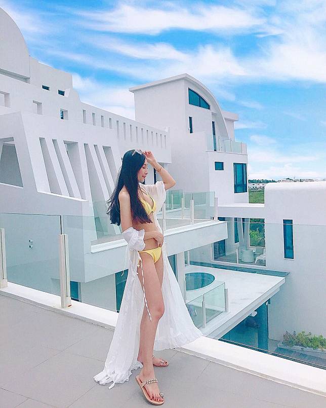 ▲沈浸在陽光下的美好假期！（圖/ IG@_.y113)