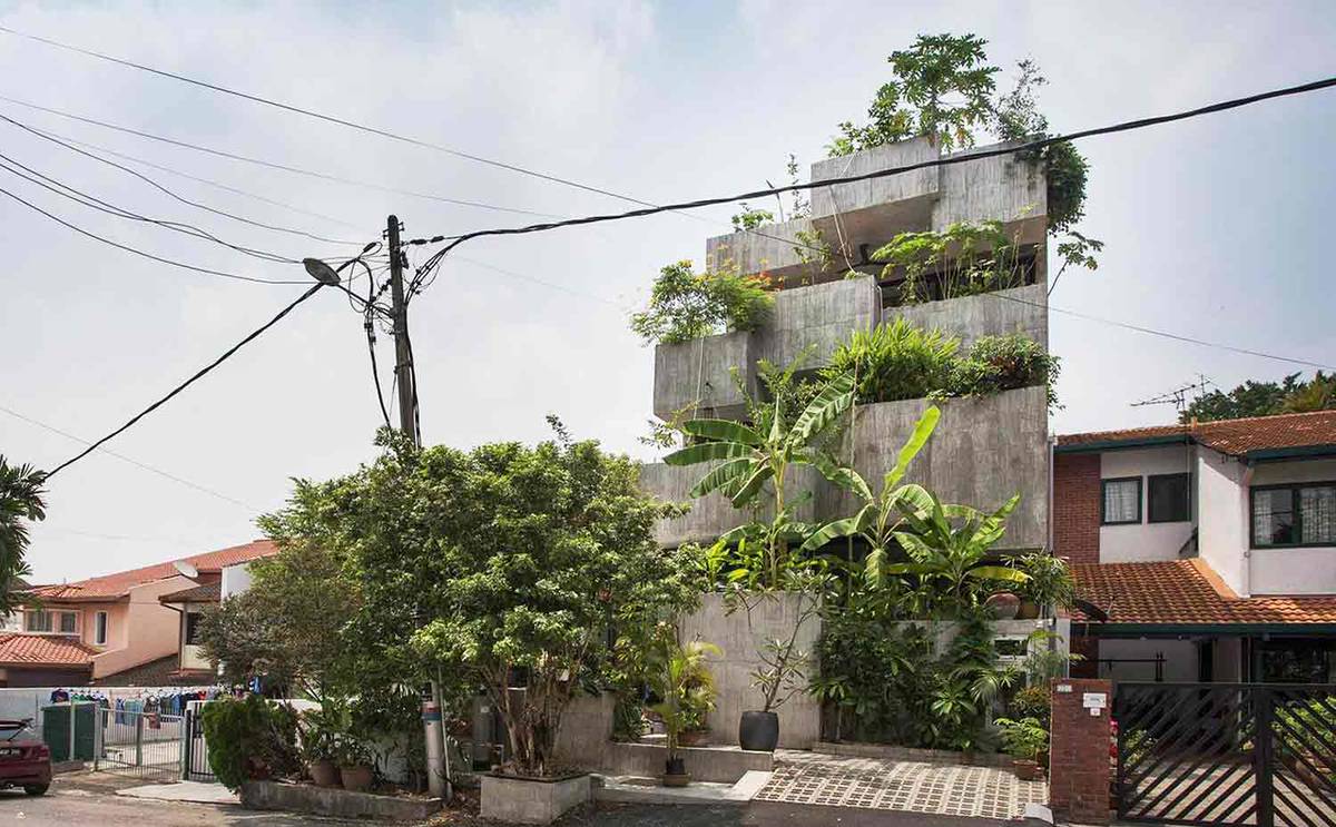 Desain Rumah Industrial Tropis Yang Dipenuhi Kesegaran Tanaman Hijau Arsitagcom LINE TODAY Desain Rumah Industrial Tropis Yang Dipenuhi Kesegaran Tanaman Hijau Arsitagcom LINE TODAY