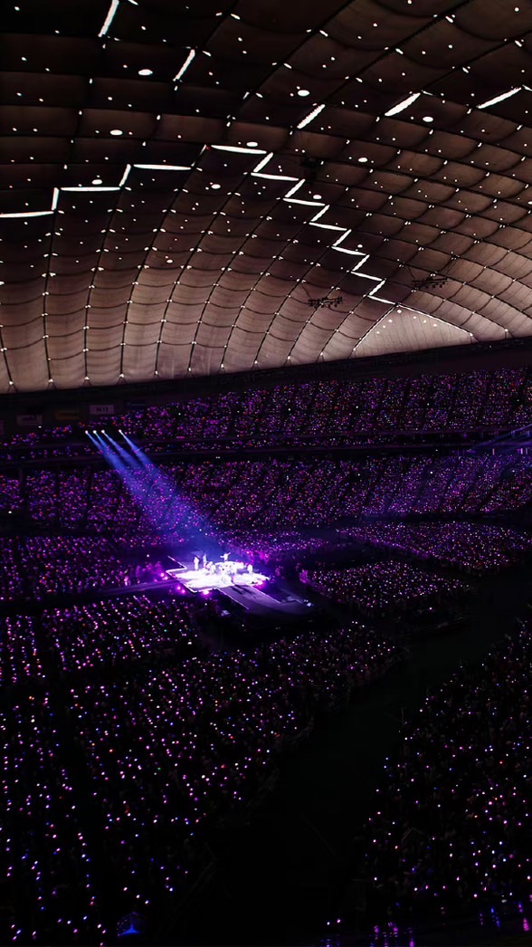 SVT JAPAN FANMEETING 'HOLIDAY'