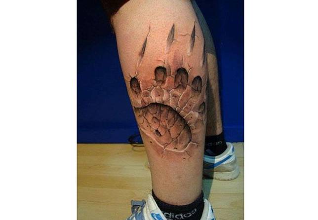 Super Keren! 16 Tato Ini Pasti Bikin Kamu Geleng-geleng di Hari Libur