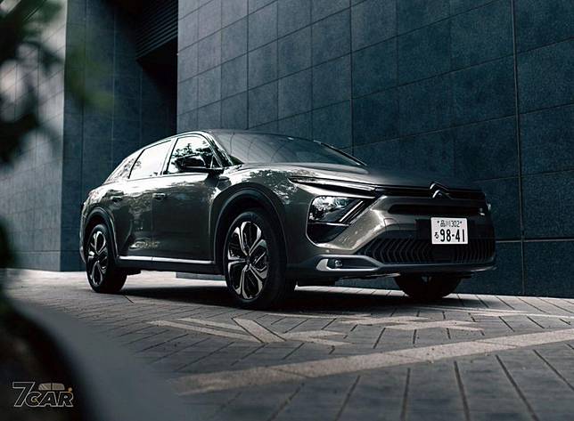 右駕市場第二彈citroen C5 X 進軍日本市場 小七車觀點 Line Today