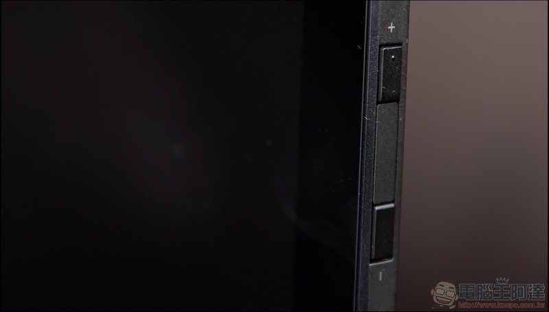 VAIO A12 二合一超輕薄變形筆電 開箱 - 16