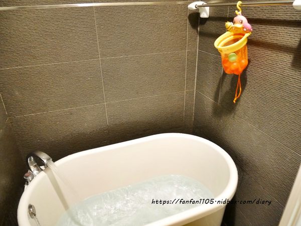 兒童玩具推薦【B.Duck 香港潮牌小黃鴨】戲水居家波波球投籃套裝玩具組 #早教啟蒙 #親子互動 (5).JPG