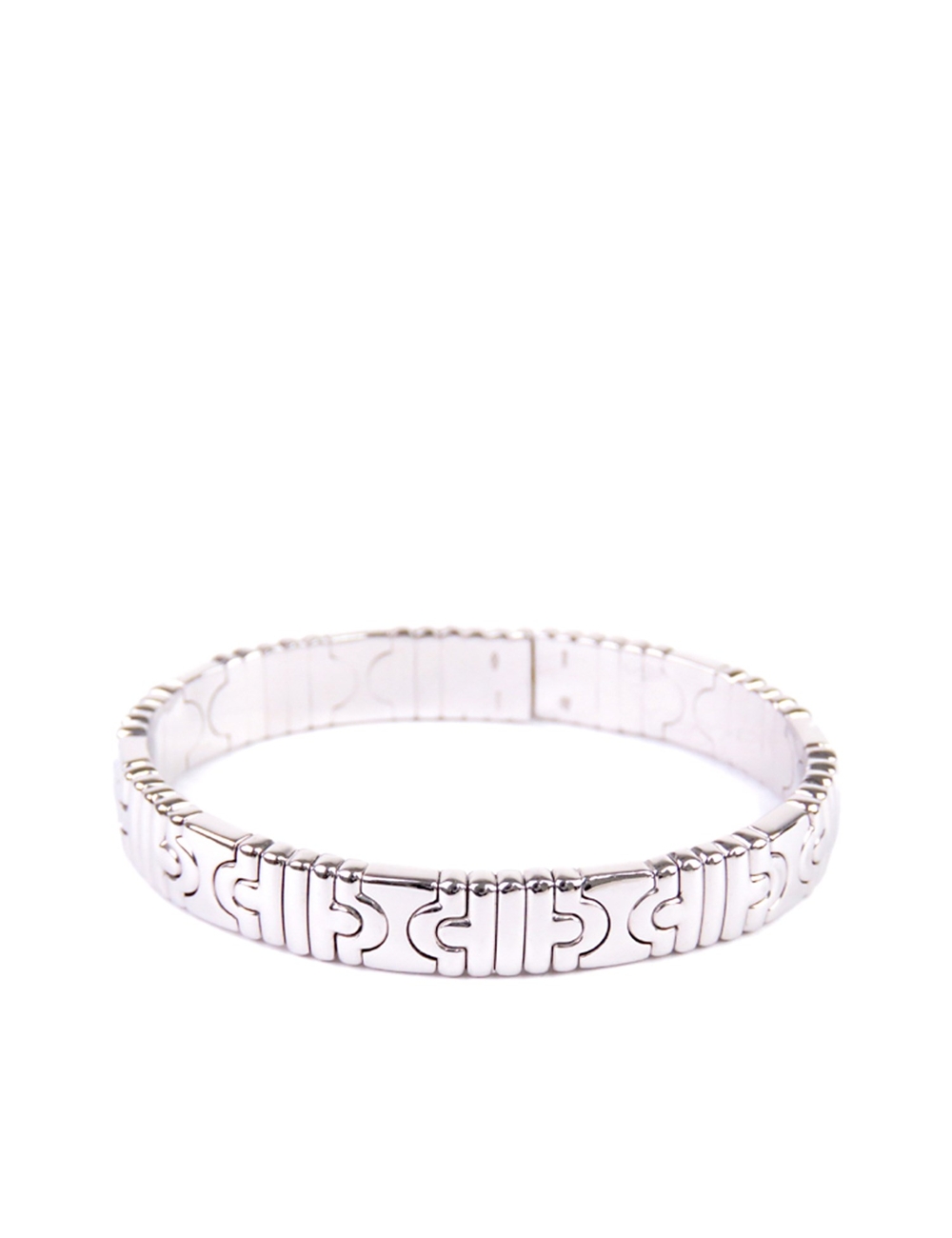 This bracelet features 18K white gold hardware. Weight about 44.5 g. Measurements: Length: 1cm Width