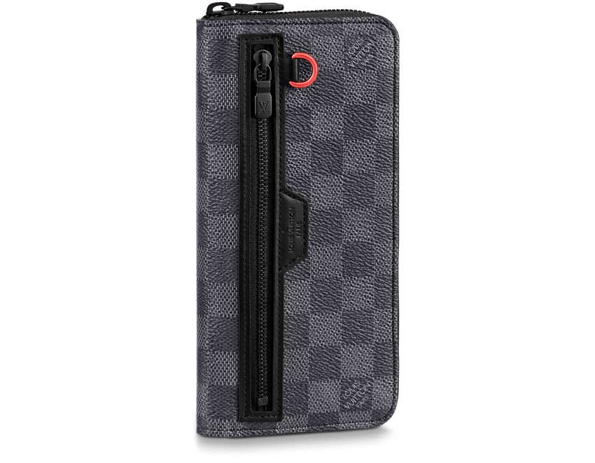 LOUIS VUITTON Utility Zippy Wallet