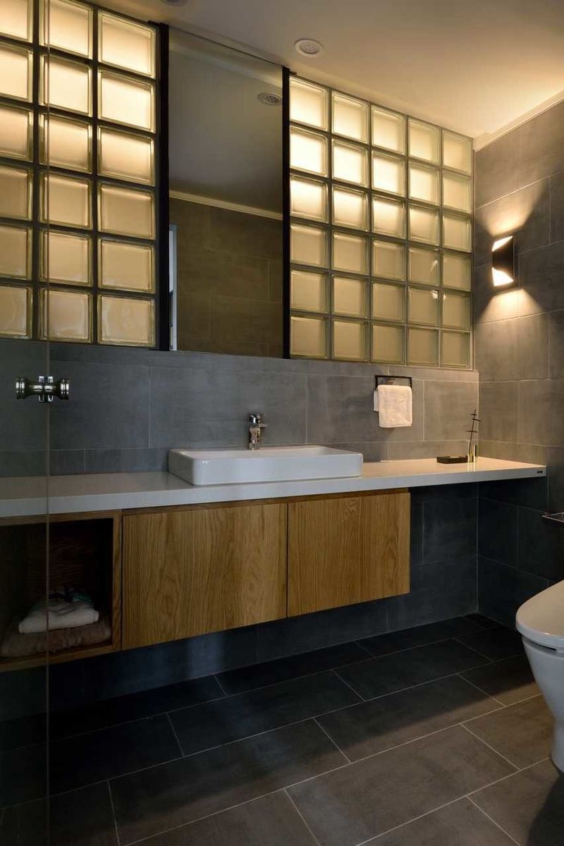 玻璃磚；空間設計；室內設計