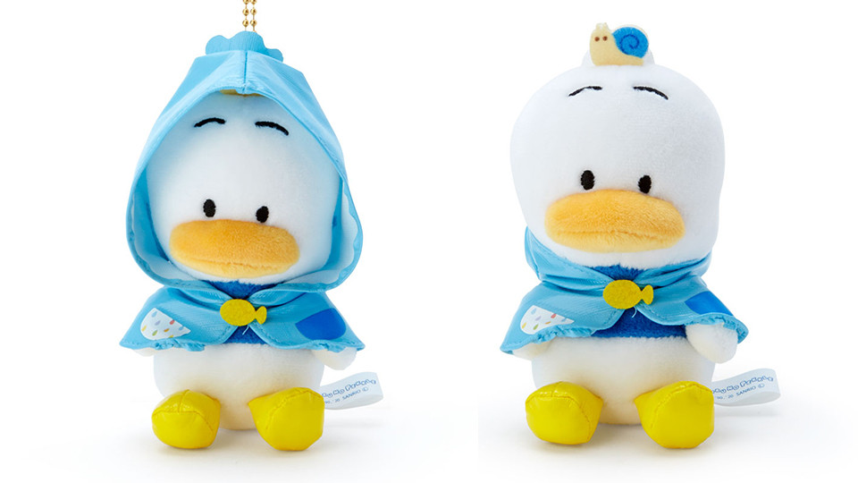 三麗鷗推出「雨衣系列娃娃」！（右滑看更多商品圖片）