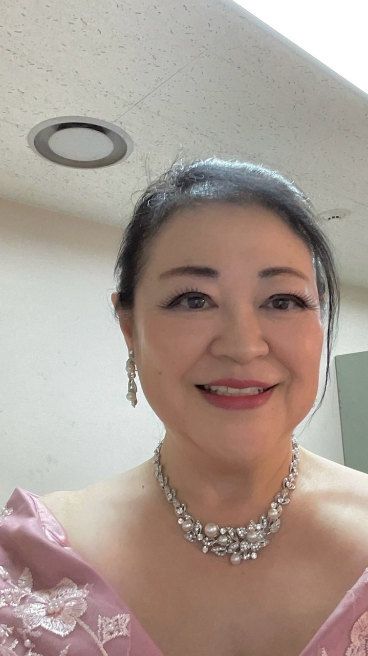 大澤伴美のバンバン歌おう🌹