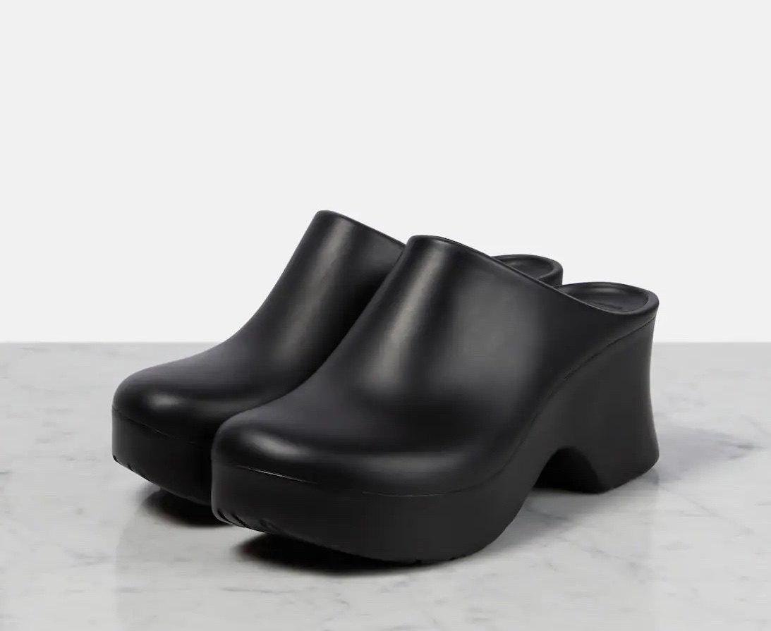 LOEWE Terra platform clogs
