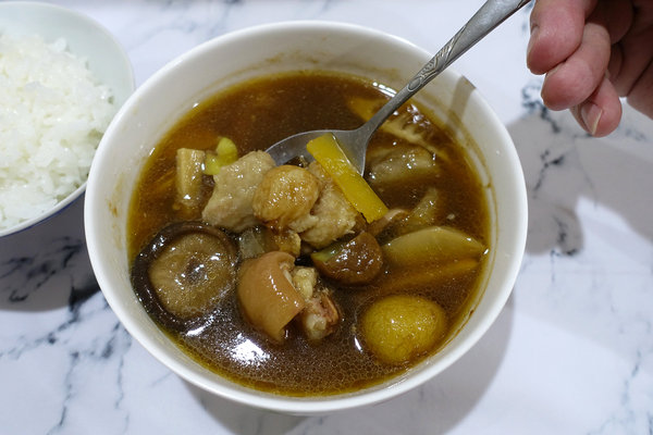 宅配冷凍料理包推薦-奇真會館宅配美食料理，國家金牌御廚水蛙師手工美食，無添加防腐劑調理包，在家就能輕鬆享用餐廳等級的美味料理