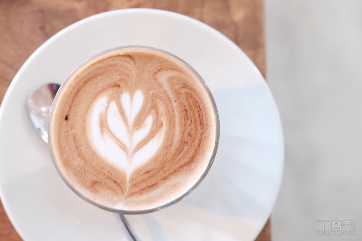 讓你的照片動起來吧！Apple Store 上 Plotagraph 限時免費中！