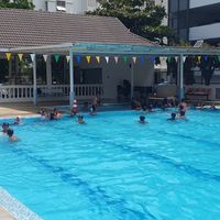 เรียนว่ายน้ำกับครูปึ๋ง 🏊‍♂️