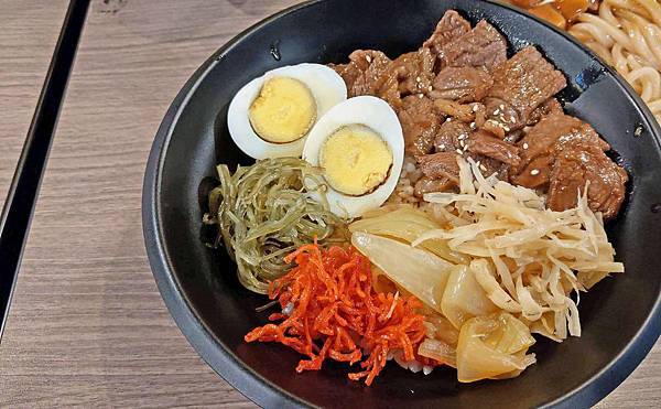 【板橋美食】輕丼-吃過的人都給予高度評價的美味丼飯店