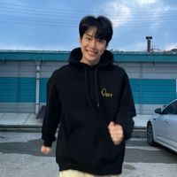 กลุ่มสิทธิ์​ขาด​ By.mumin​