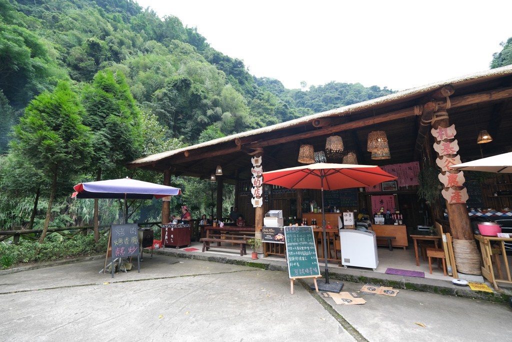 hana廚房, hana部落廚房, 來吉美食, 來吉部落, 阿里山美食, hana 廚房麵包, 來吉披薩, 阿里山咖啡