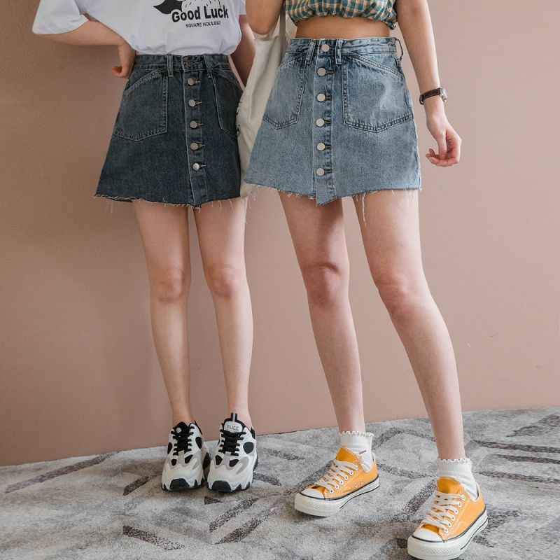 ★現折100★原價550現折100-$450★miustar 全排釦造型大口袋不收邊牛仔短褲(共2色，s-xl)0421 預購【nh1018】