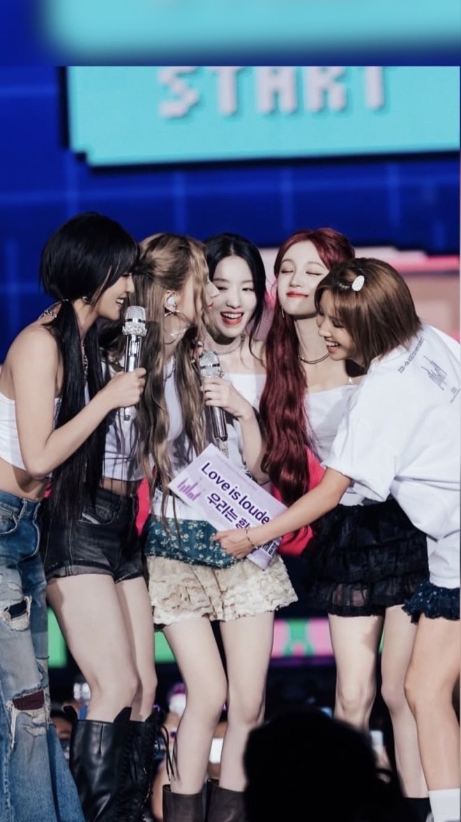 i-dle ⃰& 奶味藍的無人島