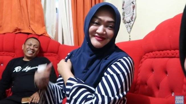 Lina Mantan Istri Sule Meninggal Karena Serangan Jantung Suara Com Line Today