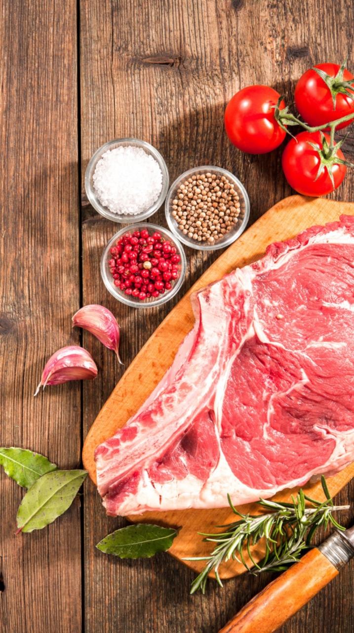 老闆吃肉交誼廳
