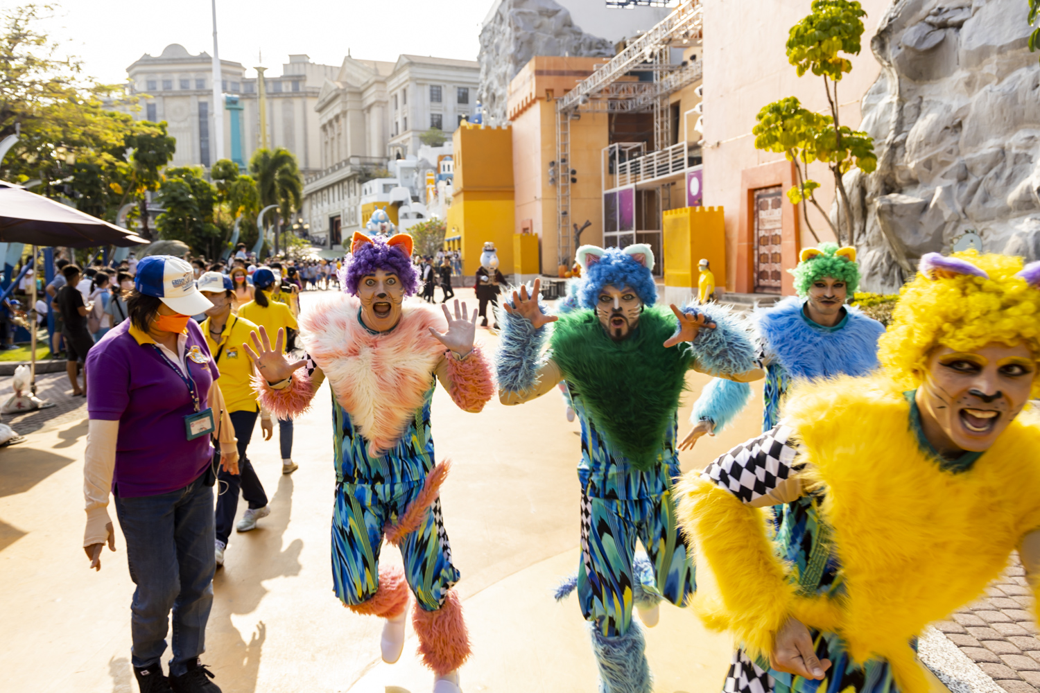 義大遊樂世界萬聖節精彩大遊行(圖片提供/義大遊樂世界)