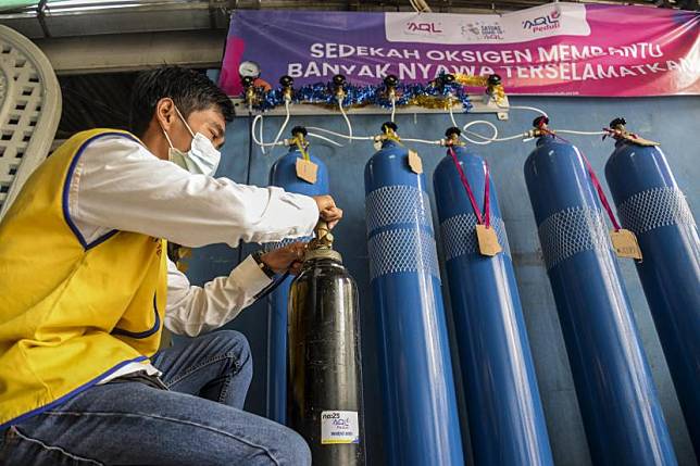 Ciprit Pekerja Terluka Ketika Tabung Pengisian Oksigen Meledak