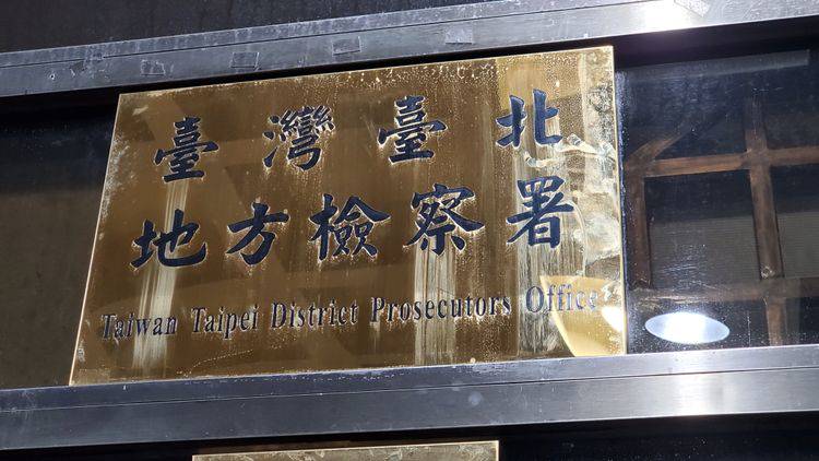 Re: [寶寶] 怎麼推嬰兒推車搭公車