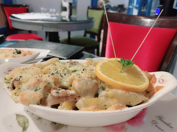 倪倪愛美食－『台南素食』、『台南美食』『台南蔬食』推薦-異國情調與台式傳統建築完美結合- 赤崁璽樓（蔬食餐廳、民宿、鳳梨酥）直擊分享，鳳梨酥，凤梨酥， 伴手禮， 禮盒