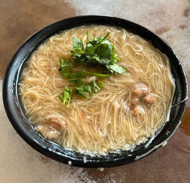 鹿港老街美食｜王罔麵線糊