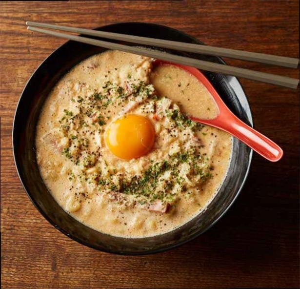 大人気の味が劇的進化 チリカルボ辛ラーメン リュウジのフライパン飯革命 3