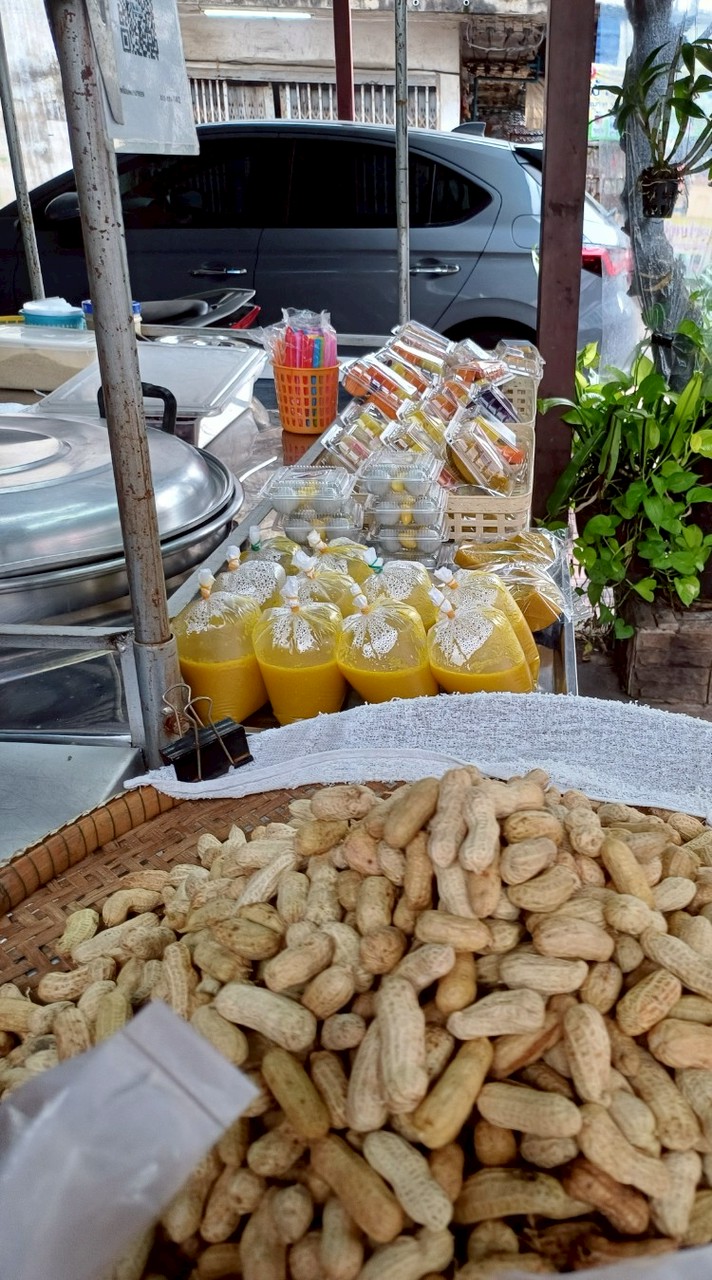 น้ำเต้าหู้ในซอยกรุงธนบุรี 6
