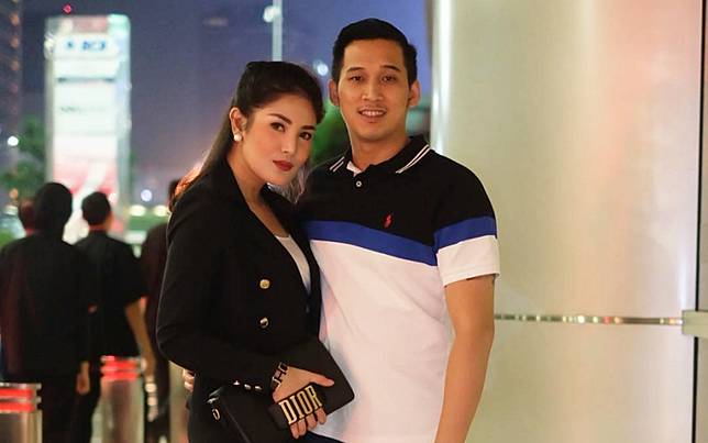 Nindy Ayunda Dan Askara Harsono Akan Ketemu Dalam Mediasi Virtual Kapan Wowkeren Media Line Today