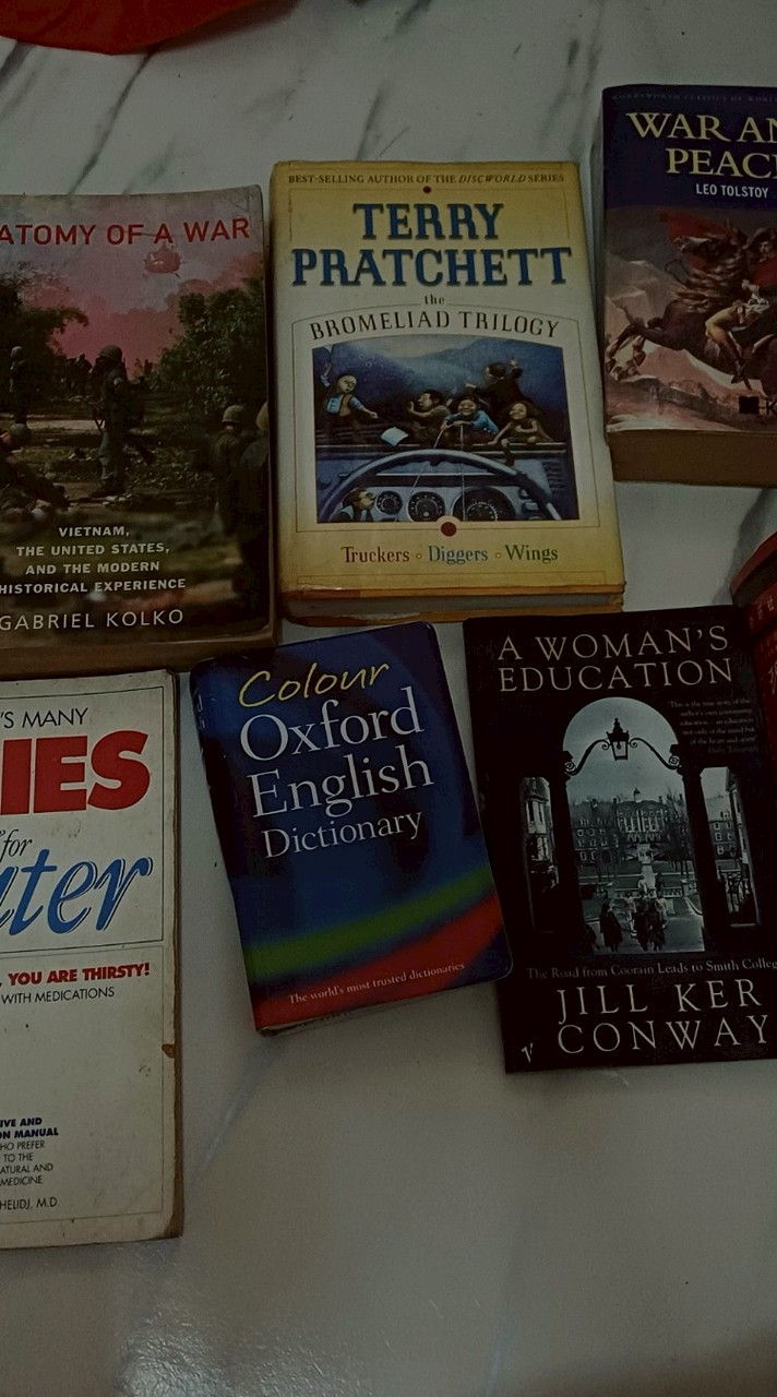 ซื้อขายหนังสือมือสอง