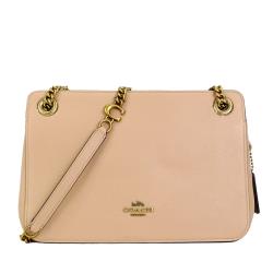◎◆輕巧便利 收納方便|◎◆兼具耐用百搭與典雅氣質|◎品牌:COACH品牌定位:國際精品背法:手提包款:斜背包/側背包顏色:米色系外層材質:PVC/合成皮外層材質說明:牛皮內層材質:布面流行元素:全素面適用性別:女生開口方式:轉釦式尺寸-長X寬X高:商品尺寸：長26CM高17CM底寬10.7手把高度10.7CM背帶:有背帶背帶長度:110-120cm底珠:有底珠內部夾層:有夾層內袋數:3外部夾層:無包包外觀大小:小於等於A4可否放置A4:否商品配件:此商品原廠即無附贈禮盒、紙袋，以實際到貨為準，請於下單前務必了解本事項，謝謝!商品來源:美國平行輸入100%COACH專櫃全新真品備註:此商品原廠即無附贈禮盒、紙袋，以實際到貨為準，請於下單前務必了解本事項，謝謝