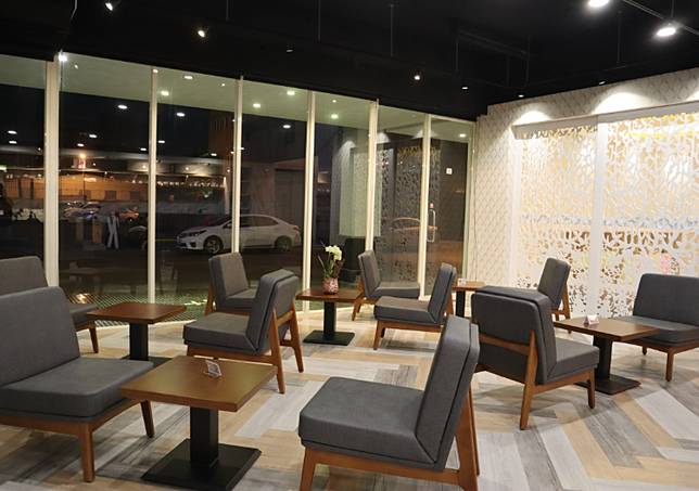 客房介紹 台中港酒店 鄰近高美濕地擁有最美麗的夕陽與三井outlet