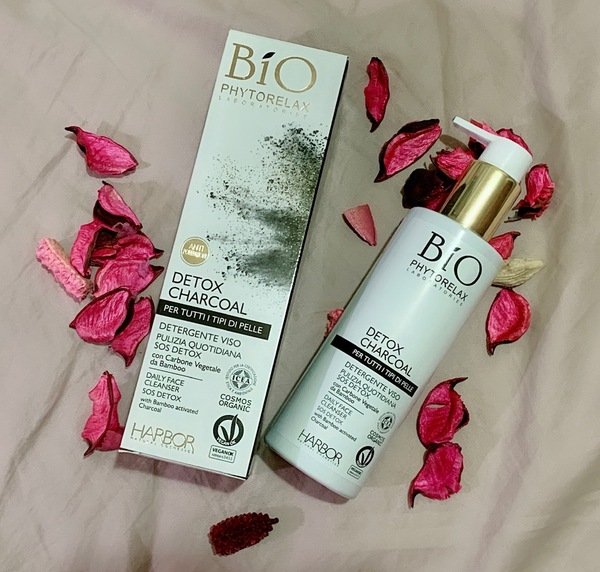 倪倪愛保養－『保養品推薦』歐美名媛女星網紅草本植萃天然保養聖品-來自歐洲MUJER法國原裝花植淨白臻萃/Dr.Konopka&apos;s有機金縷香沐浴精華/義大利黑鑽深層淨化潔顏精華開箱分享