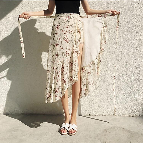 系帶一片式半身裙女夏季包臀裹裙不規則魚尾裙碎花雪紡沙灘裙長裙