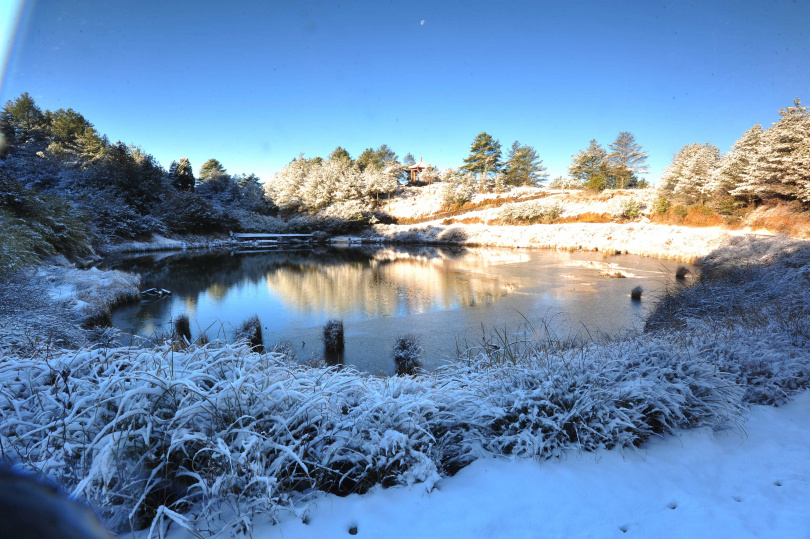 難得一見的大雪山國家森林遊樂區_天池雪景(圖／林業保育署提供)